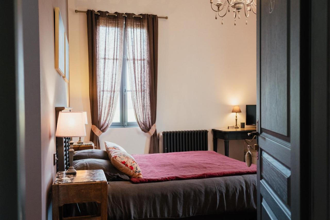 Villa 2 Pas Sages La Roche-Chalais Kültér fotó